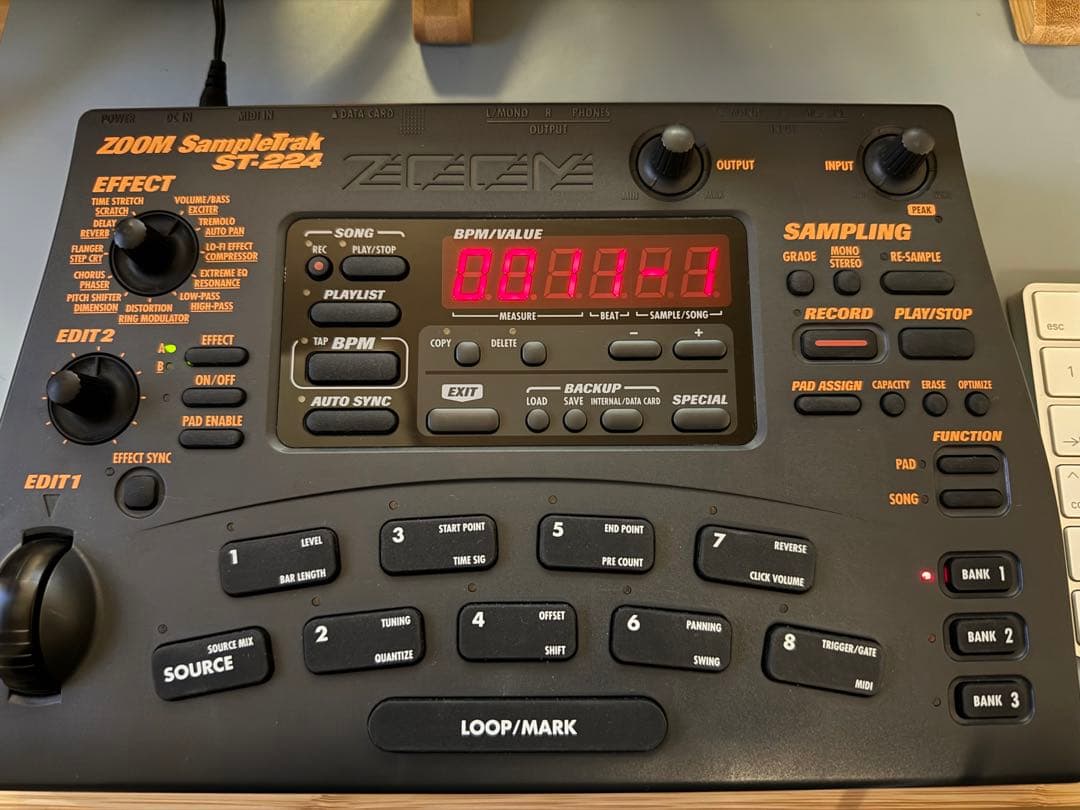 希少】【美品】zoom st-224 使用期間2週間！