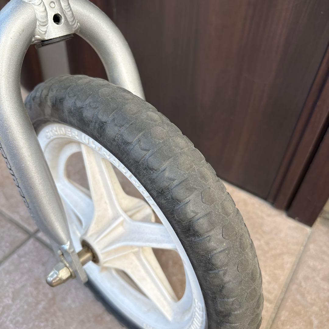 STRIDER バランスバイク シルバー 12インチ