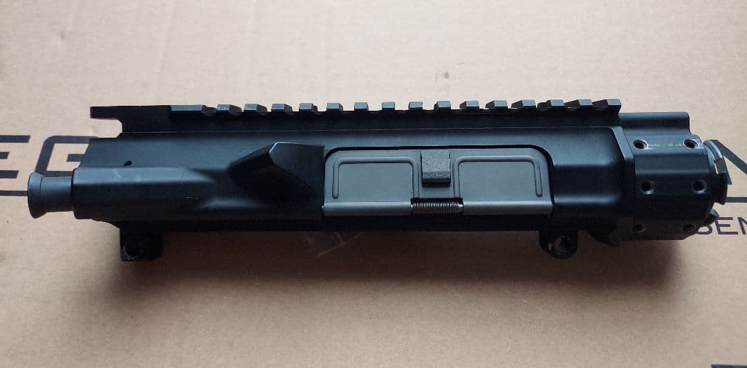 KSC M4 MEGA MKM CQB アッパーレシーバーと専用ハンドガード 等