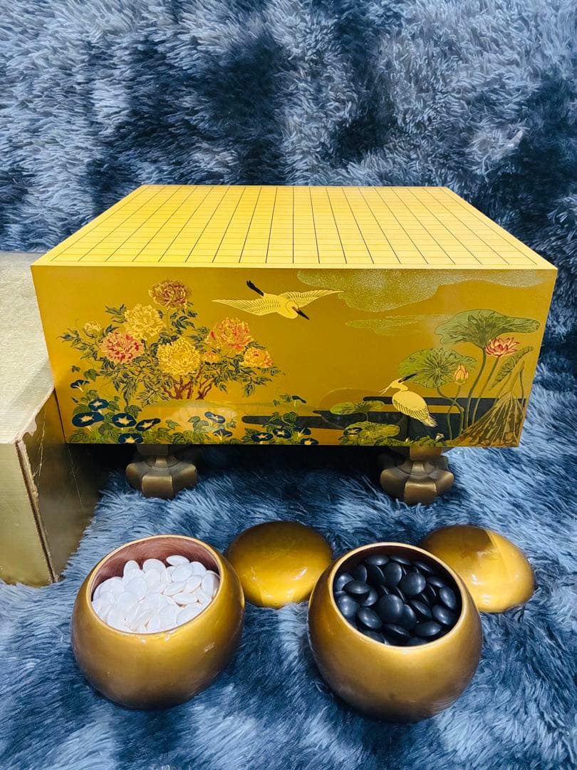 【野畑直子】作 金地漆絵四季花鳥図碁盤 碁笥 本蛤那智黒碁石 約42x45cm