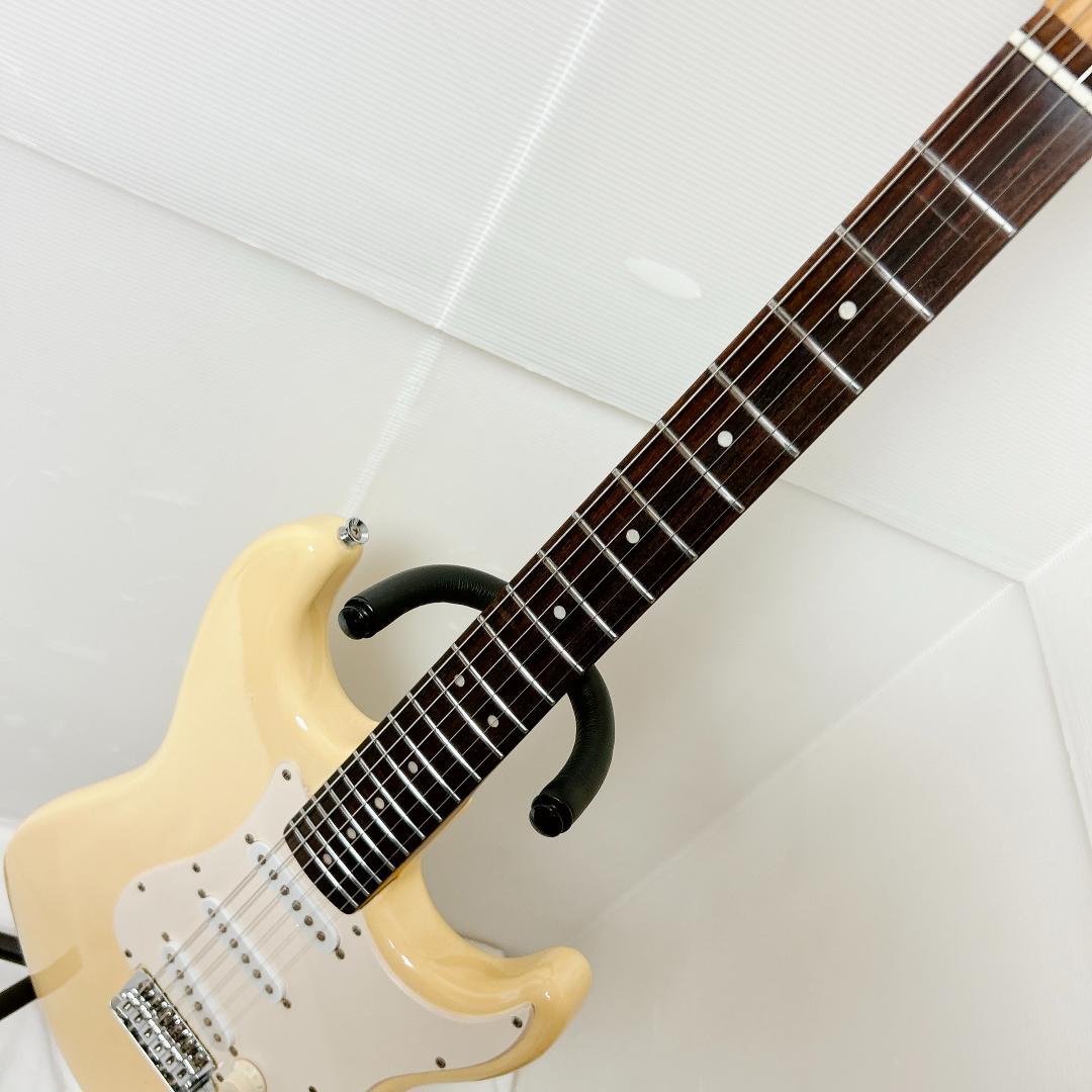 美品 Squier スクワイヤー ストラトキャスター ホワイト 白