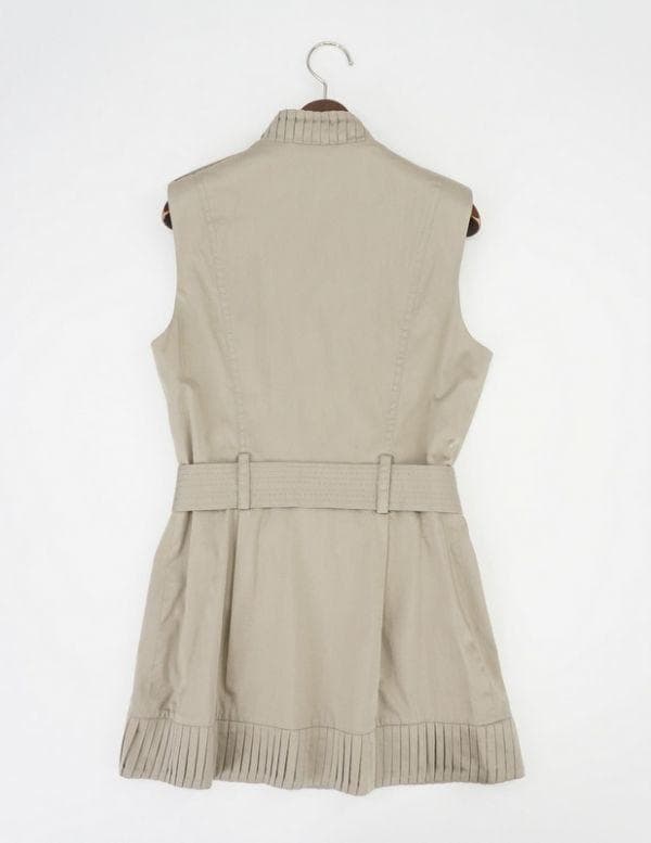 ダイアンフォンファステンバーグ ベルト 多機能ベスト ジャケット ポケット 登山