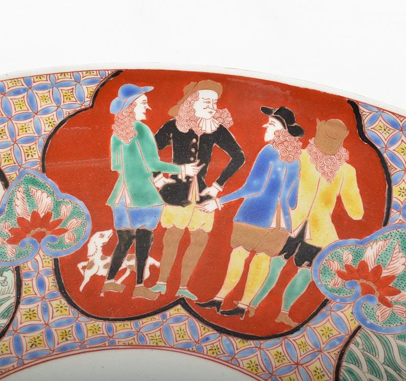 伊万里焼 古伊万里 錦手南蛮人黒船文 大皿 飾皿 D R4863C - メルカリ