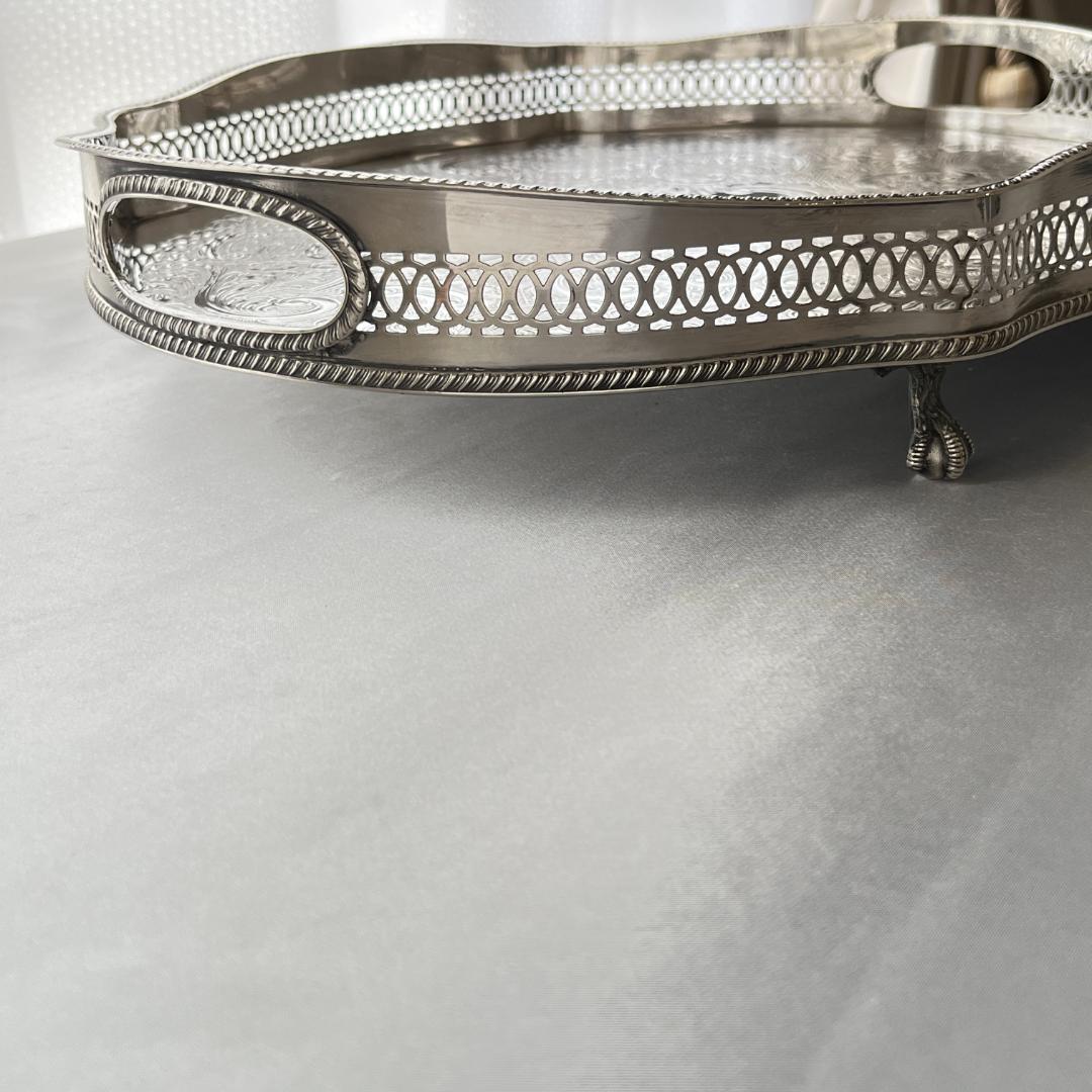 【英国】 ビクトリアンのギャラリートレー 41cm 【シルバープレート】