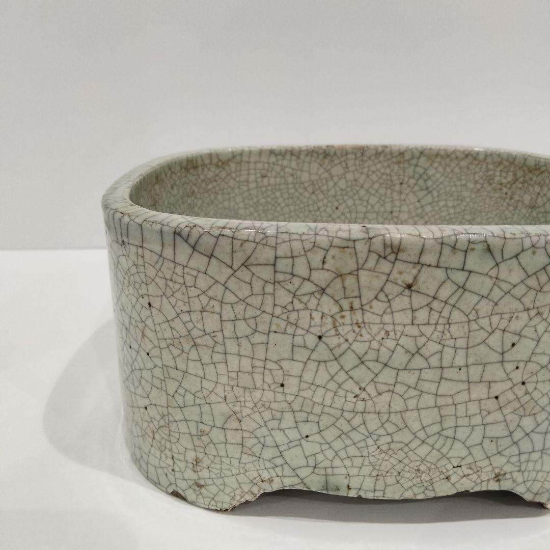 v131 江戸時代後期作 萬古焼 極上浮彫金魚図 角鉢 在銘釜