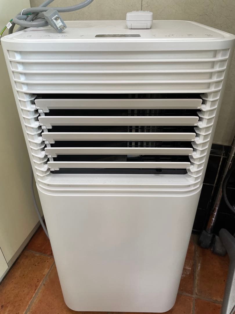 ✨️ほぼ未使用品✨️ 2025年猛暑対応モデル タンスのゲン スポットエアコン 白