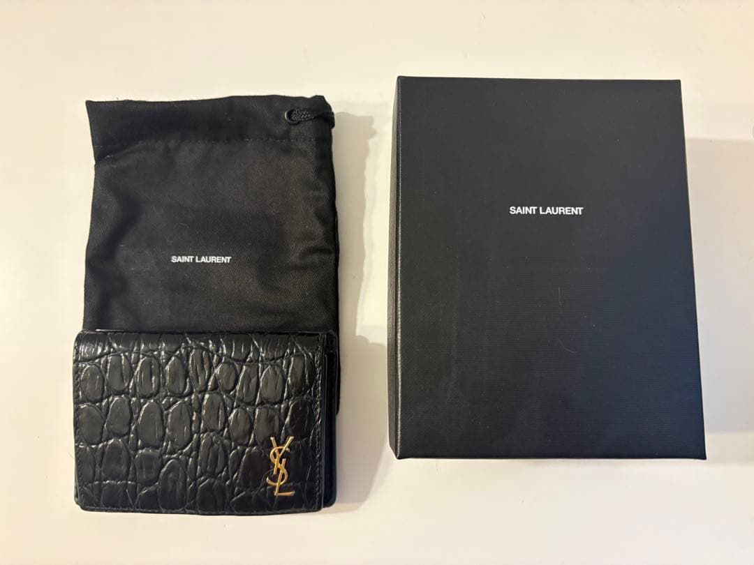SAINT LAURENT ブラック二つ折り財布 保存袋付き YSL ブラック 二つ折り財布 保存袋付き サンローラン 二つ折り財布 袋付き