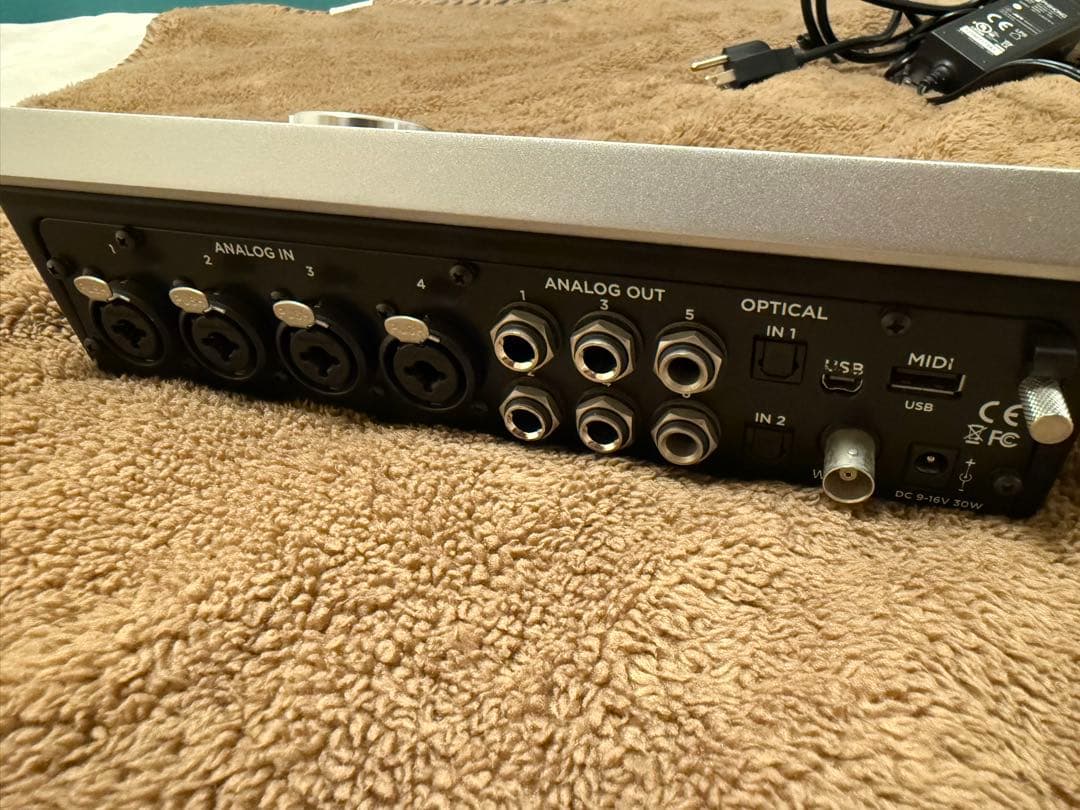 Apogee Quartet ※操作不具合あり