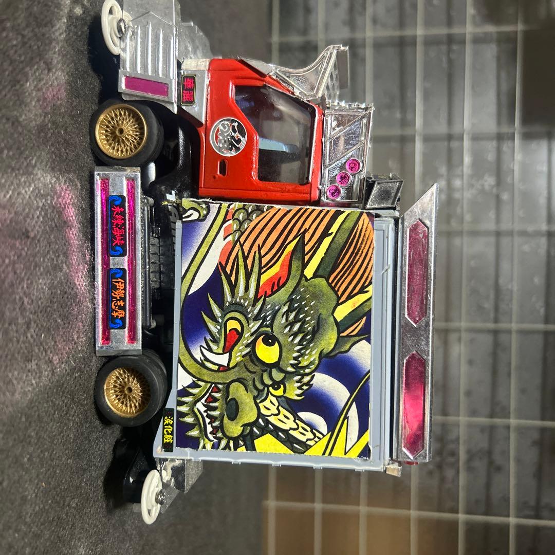 デコトラミニ四駆