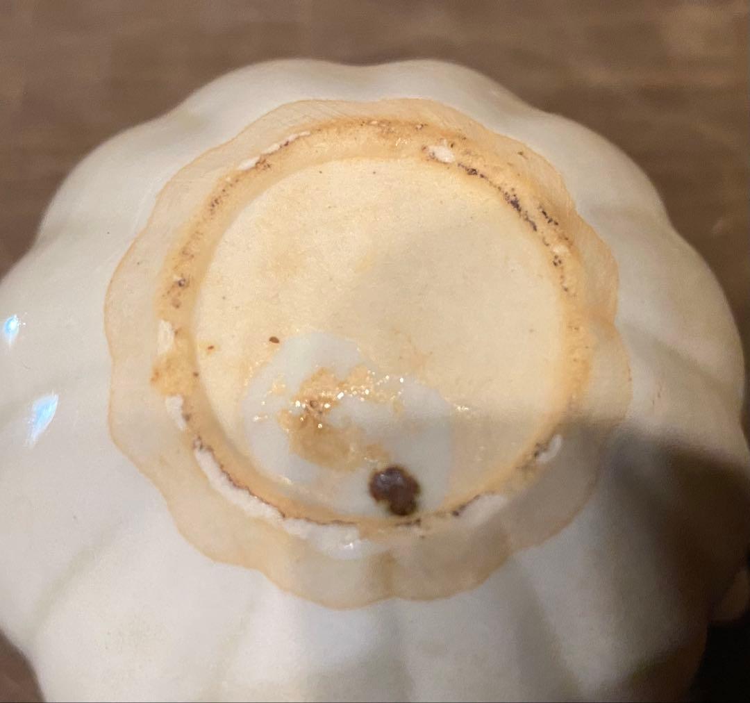 青白磁　水滴　鑑賞台付 ・一輪挿し ・ヴィンテージ　レア ・中国　台湾茶器