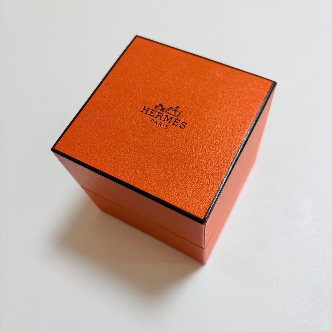 美品 エルメス シェーヌダンクル ブレスレットケース 空箱 現行品 最新