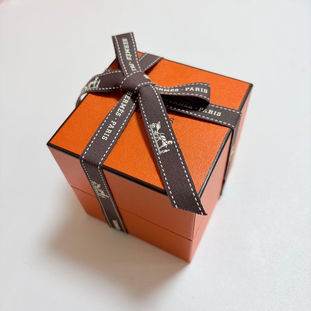 美品 エルメス シェーヌダンクル ブレスレットケース 空箱 現行品 最新