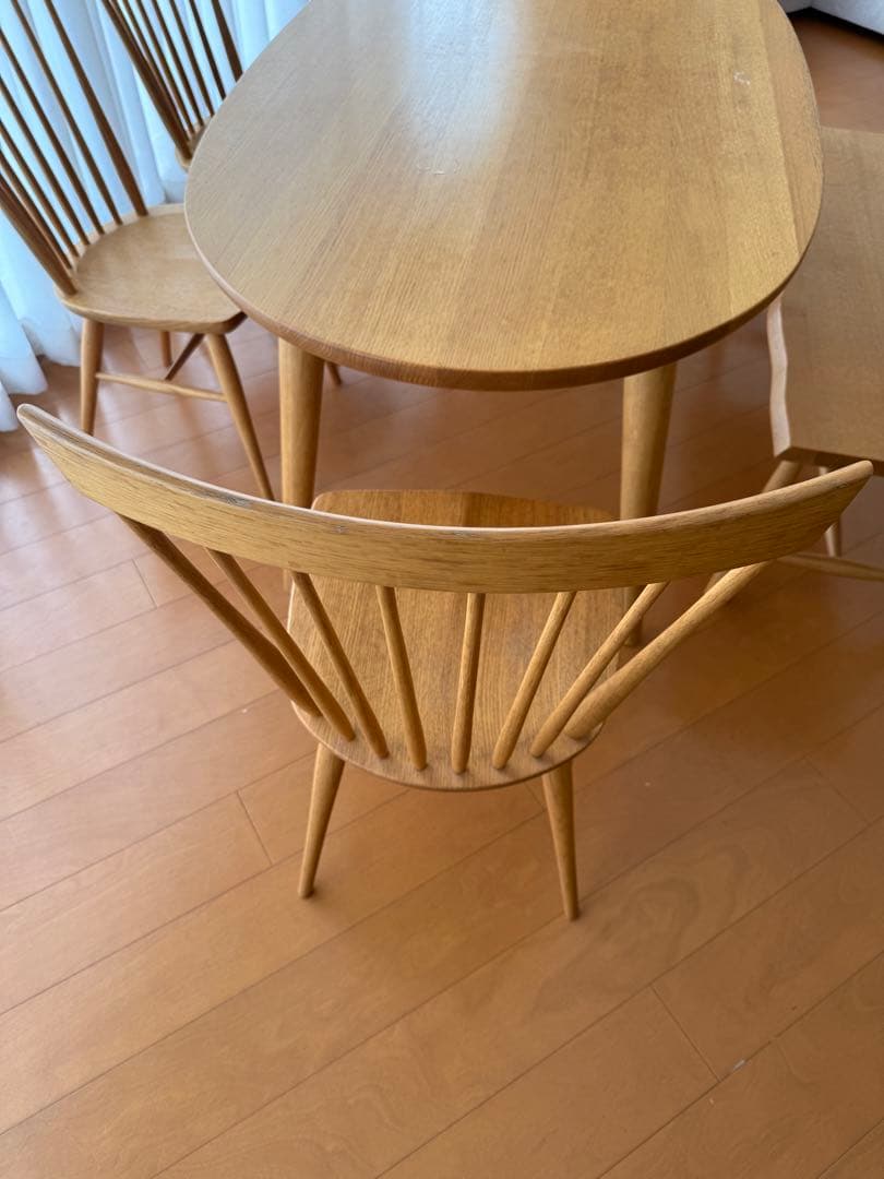 ジャム　ダイニングテーブルセット　テーブル、椅子4つ、ベンチ