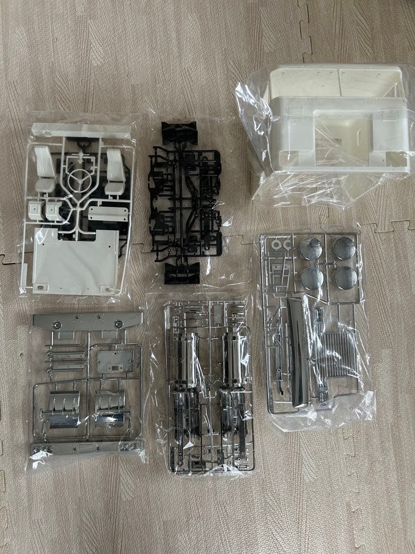 TAMIYA GLOBE LINER 1/14 ラジコントラクター