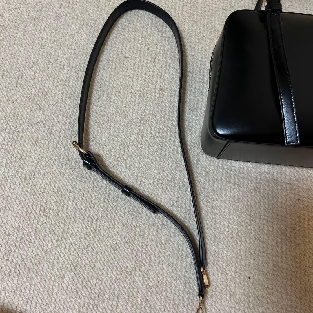 A.P.C. VIRGINIE ボックスバッグ　お値下げ可能