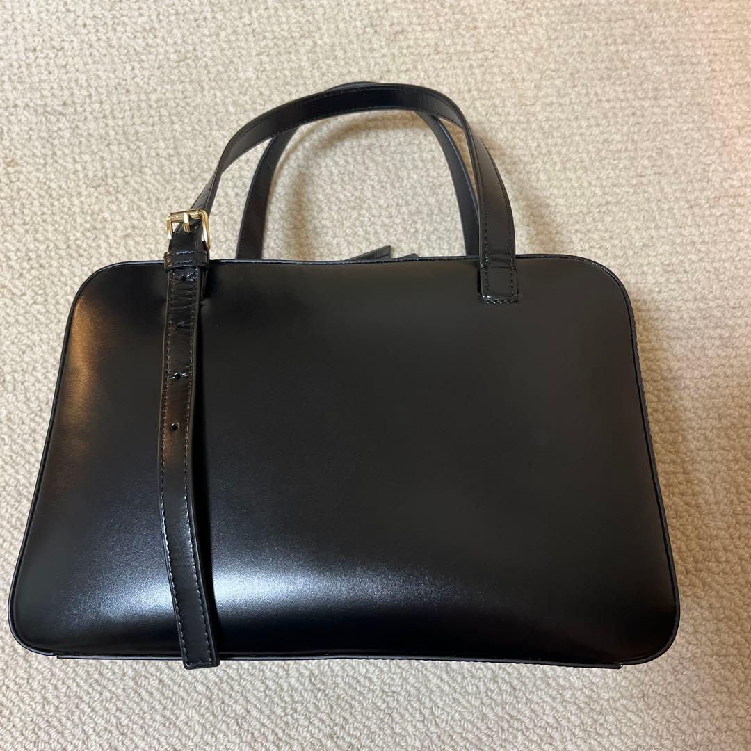 A.P.C. VIRGINIE ボックスバッグ　お値下げ可能