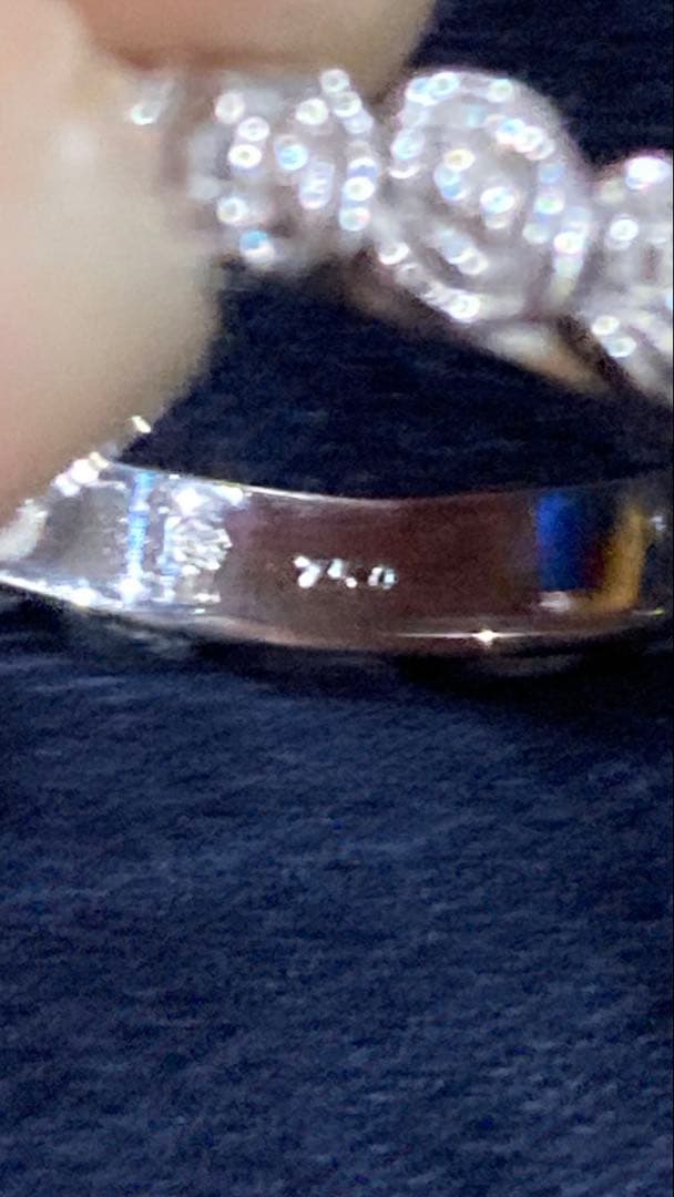 カレライカレラ　薔薇一文字リング 750WG