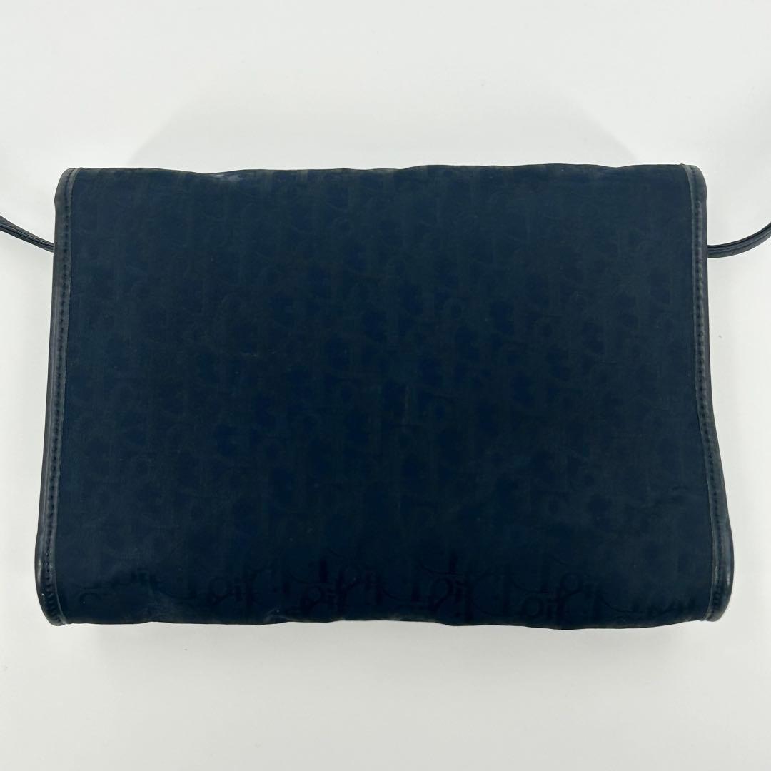 瑠衣@緊急のメッセージ以外は不要です