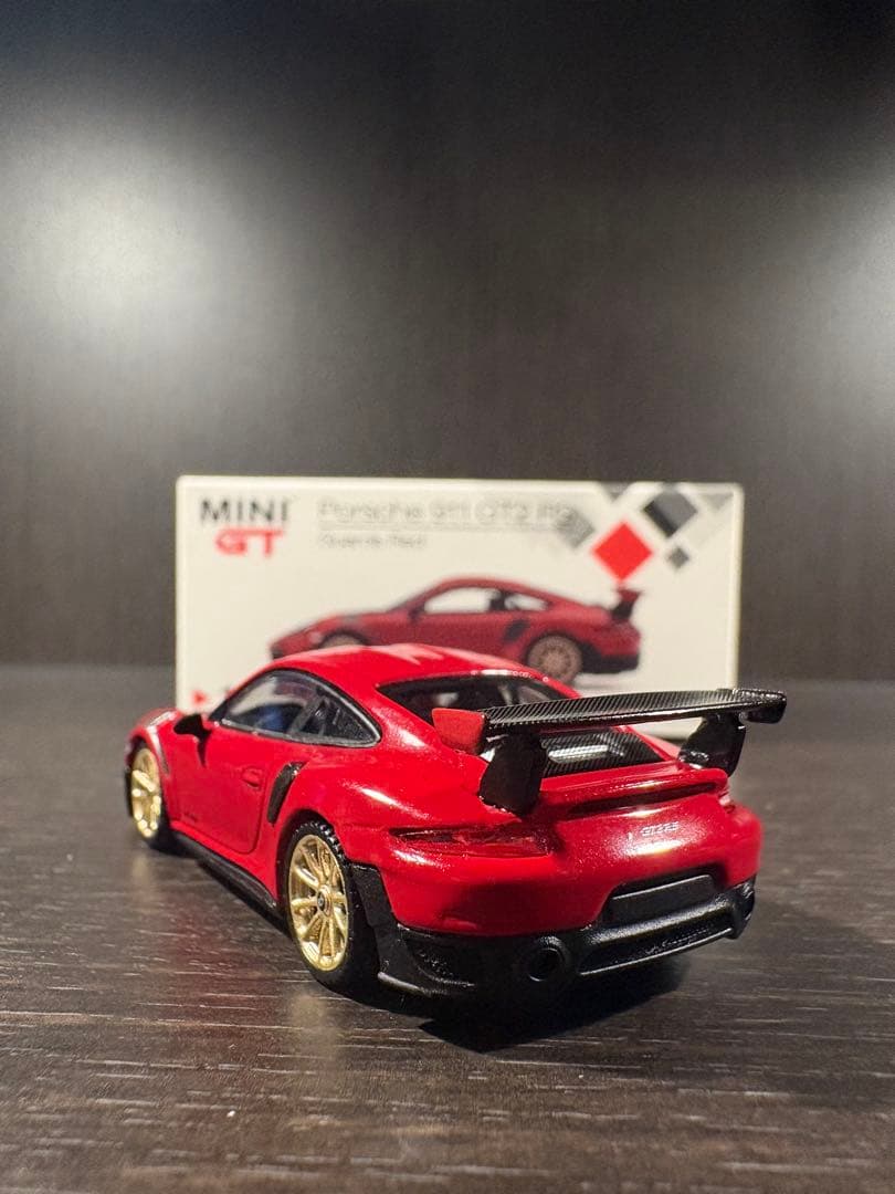 【台湾限定仕様】Porsche 911 991 GT2 RS