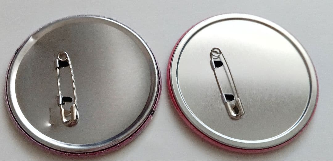 銀魂 神威 ナンジャタウン 缶バッジ 2点セット - メルカリ