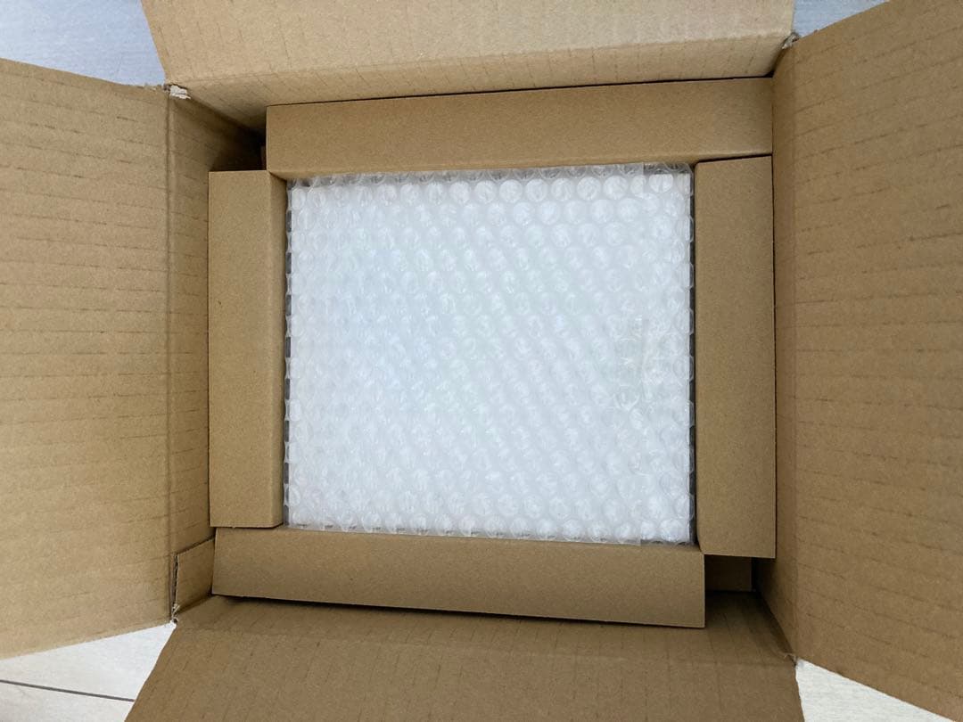 遊戯王カード 10000枚限定 ブラックマジシャン スペシャルカード ステンレス