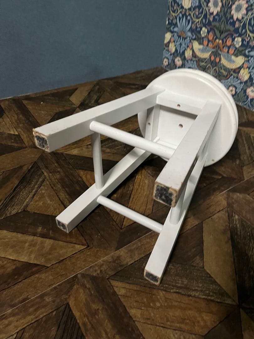 白家具 回転 スツール 椅子 薔薇 インテリアアンティーク