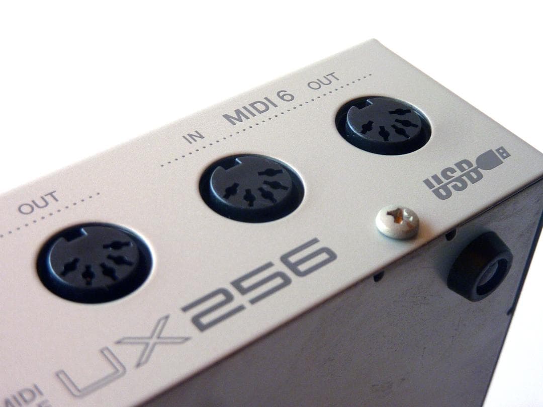 YAMAHA ヤマハ USB-MIDIインターフェース UX256【送料無料】