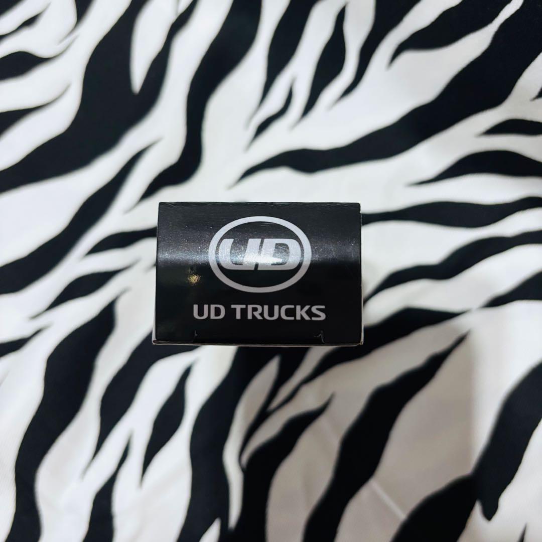 ⭐︎激レア⭐︎トミカ UDトラックス90周年記念モデル