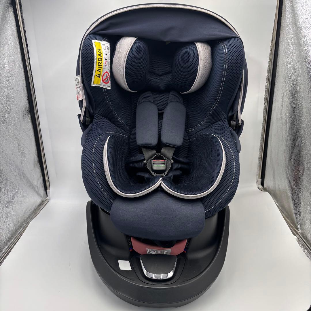 美品　エールべべ クルット4s グランス AB887 チャイルドシート　ネイビー