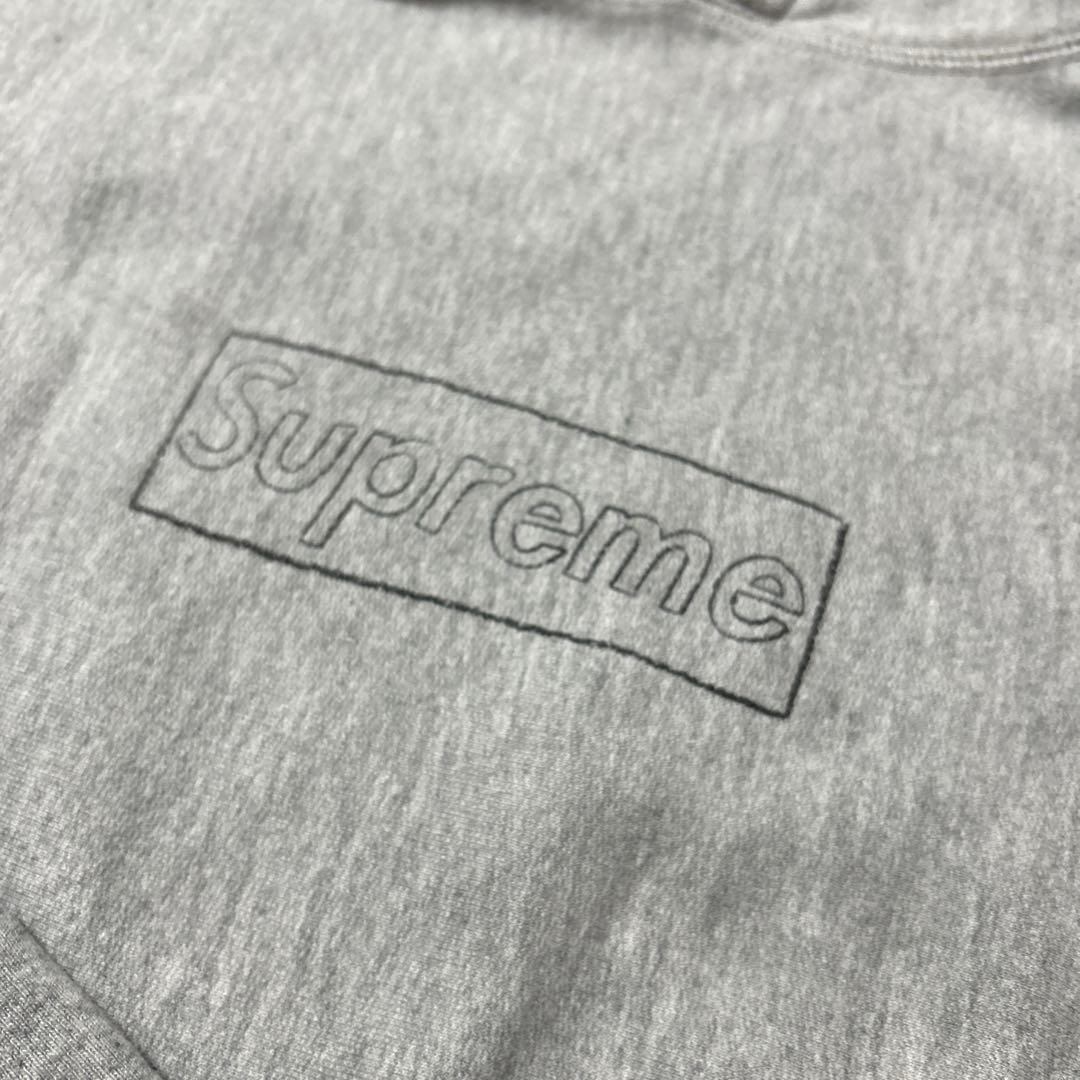 Supreme グレー フード付きパーカー