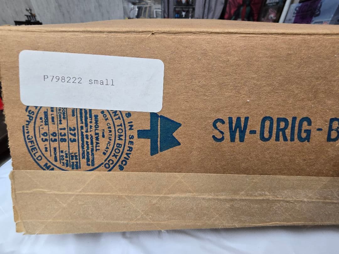 S&W純正 汎用木製ガンケース 6.5インチまでは収納可能 ケースのみの出品