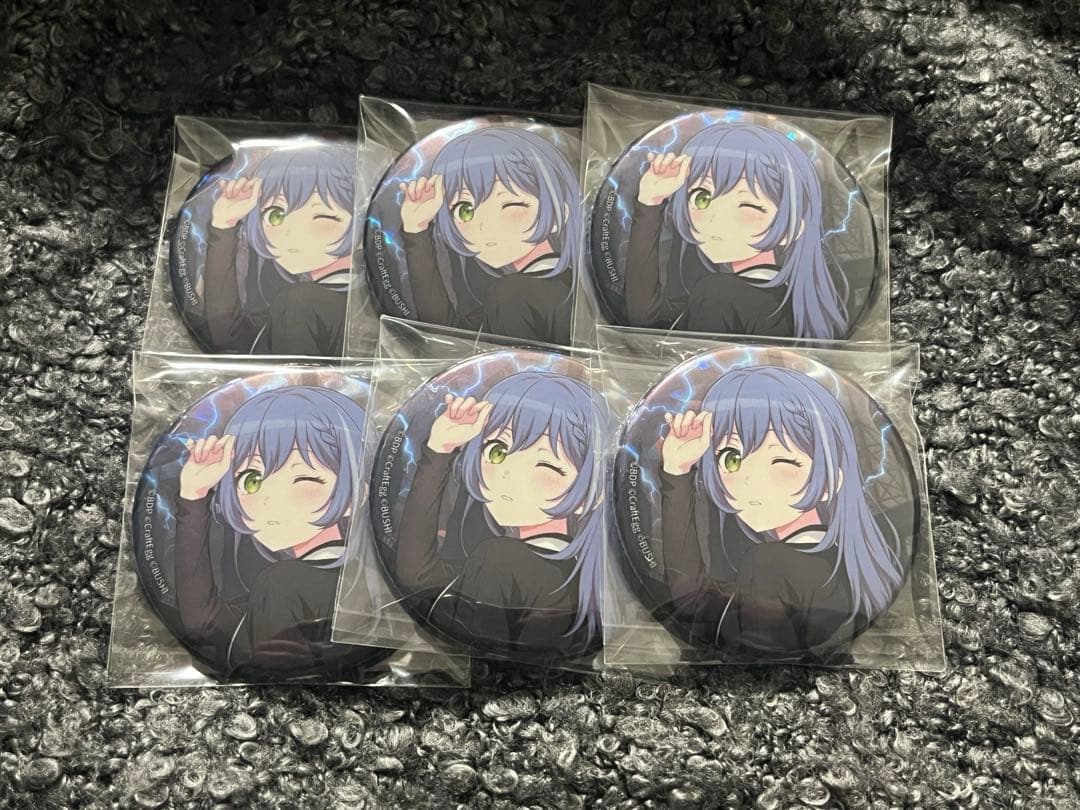 バンドリ ロック 六花 Merry Closet ルームウェア 特典 缶バッジ