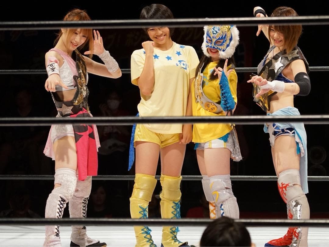 スターダム スターライト・キッド 直筆サイン入り 試合使用マスク 初期タイプ