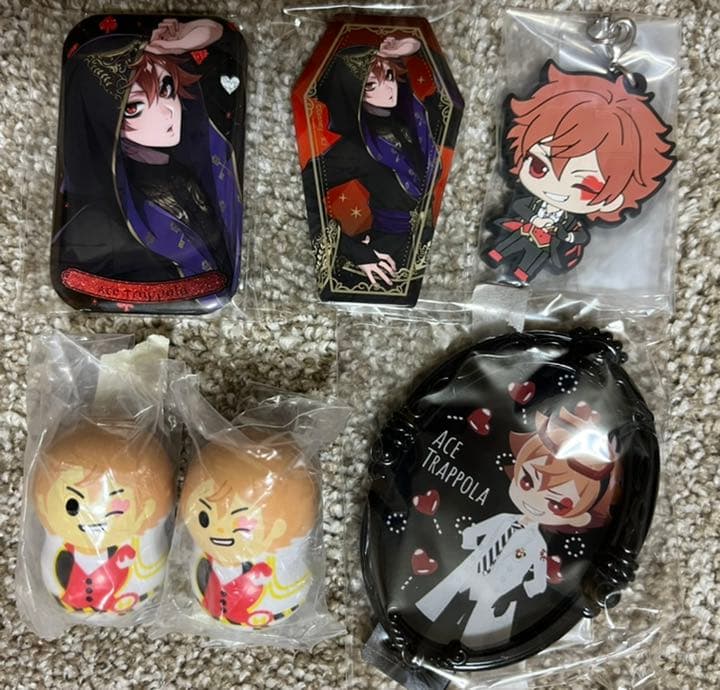 ツイステ ハーツラビュル寮 100点以上まとめ売り