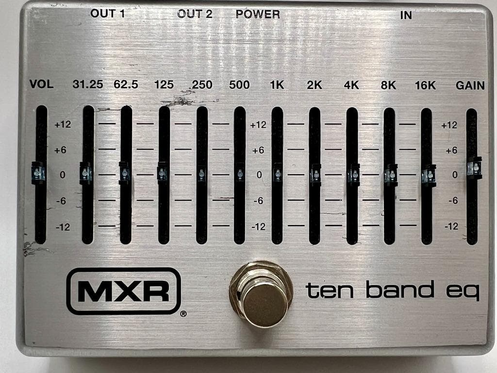 MXR エムエックスアール M108S 10Band Graphic EQ MXR M108S Ten Band EQ Pedal | Sweetwater
