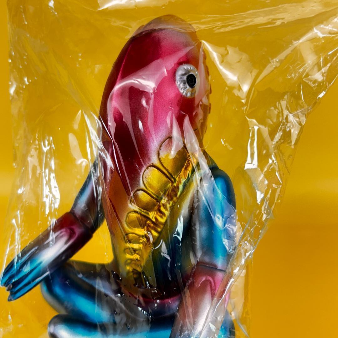 ブルマァク メトロン星人 ちゃぶ台付き 怪獣シリーズ メタリック