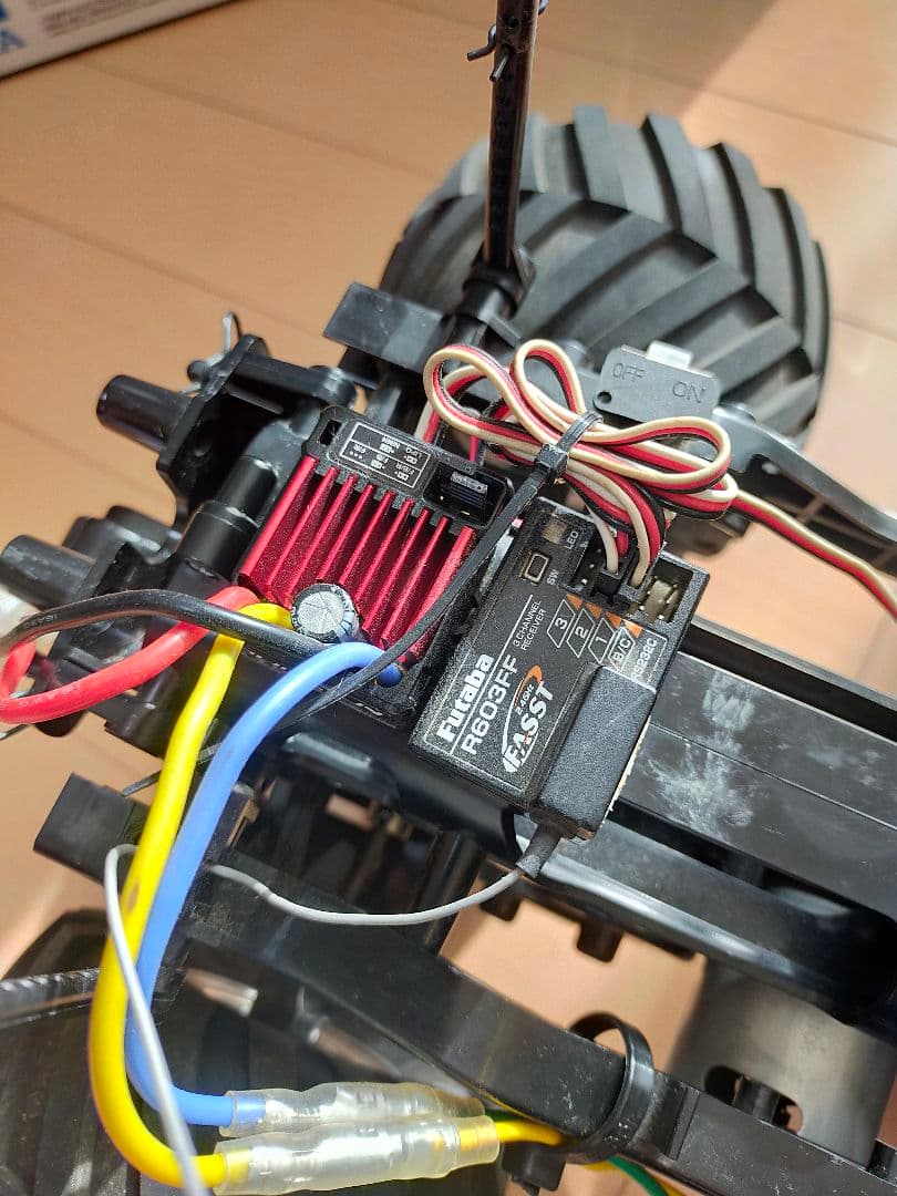 タミヤ　ワイルドウイリー2 とフタバ3PMプロポ　中古　ジャンク扱い