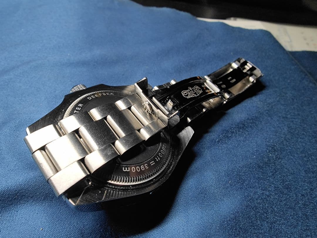 オマージュ　自動巻き 腕時計　深い海