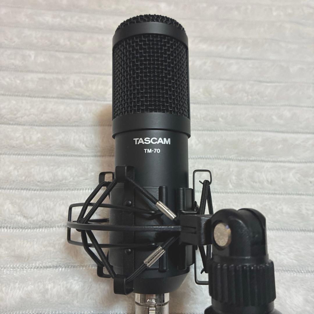 美品】 ミキサー 配信 TASCAM タスカム スマホ配信セット マイク 配線