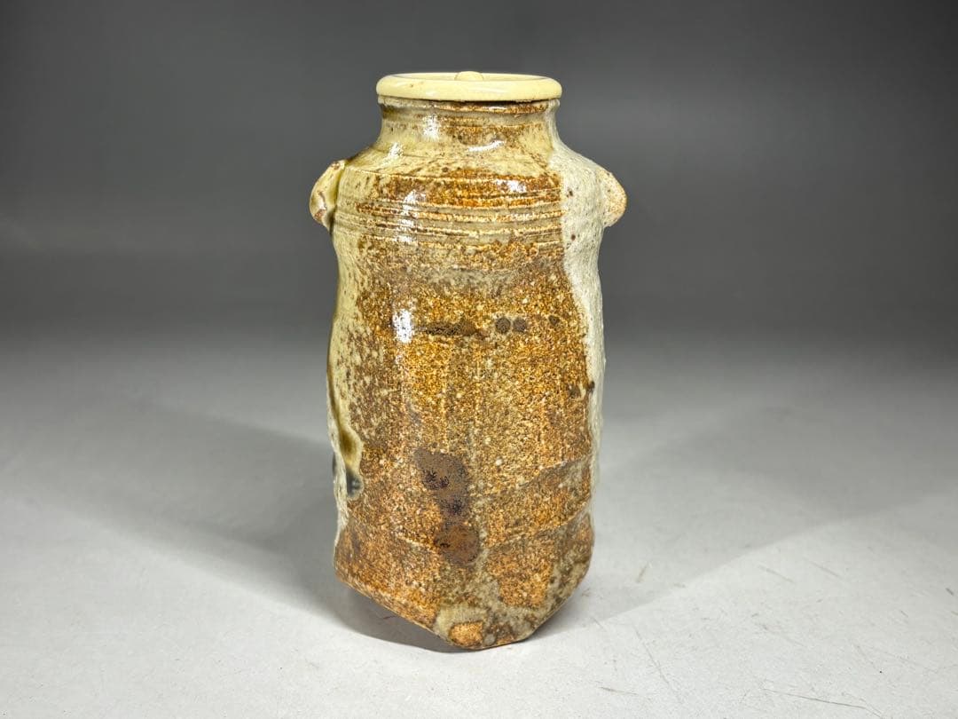 加藤光右衛門』造 美濃伊賀茶入 山十窯 共箱 仕覆 茶道具