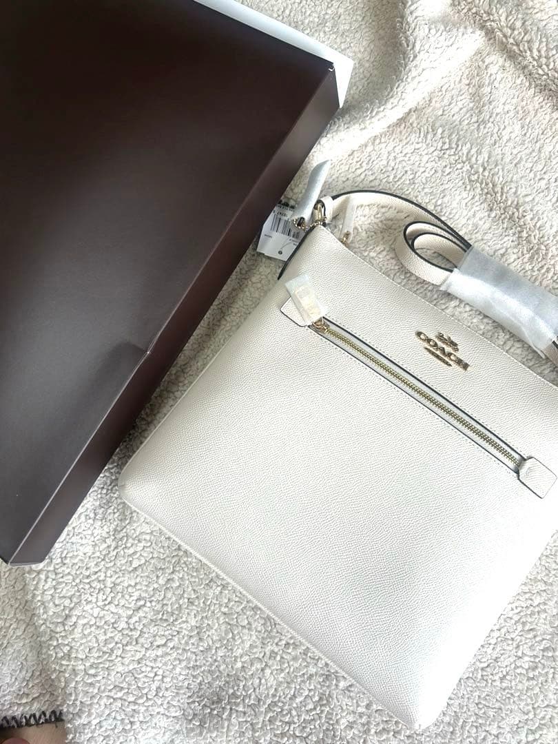 COACH ホワイト ショルダーバッグ C1556