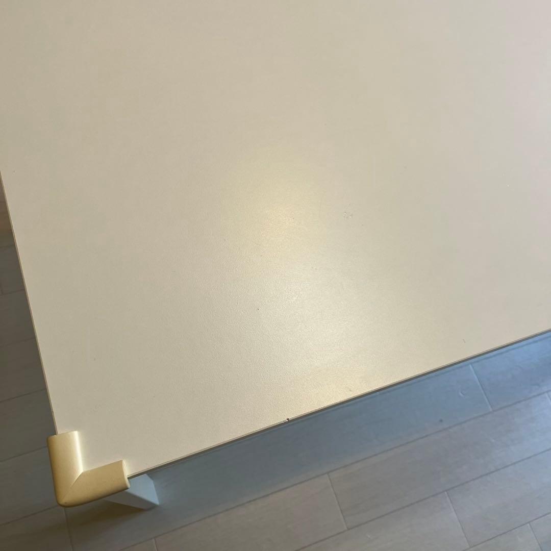 IKEA 伸縮可能ダイニングテーブル