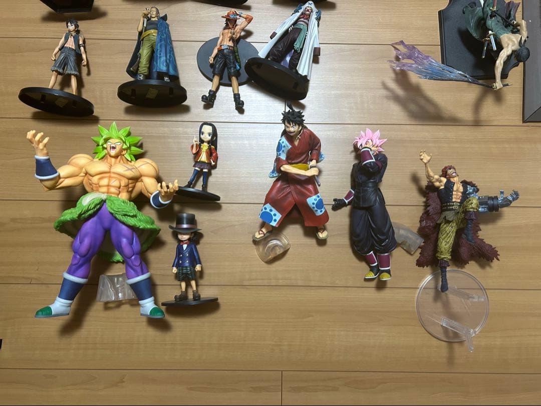 ワンピース ドラゴンボール フィギュア