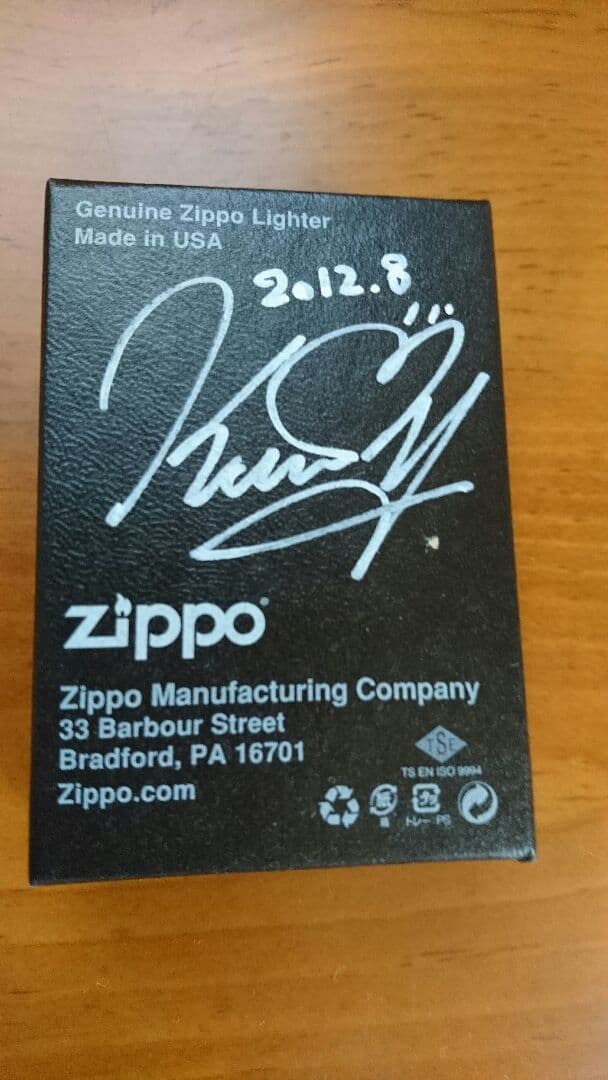 【直筆サイン入り】karory先生 zippo 電気外祭り