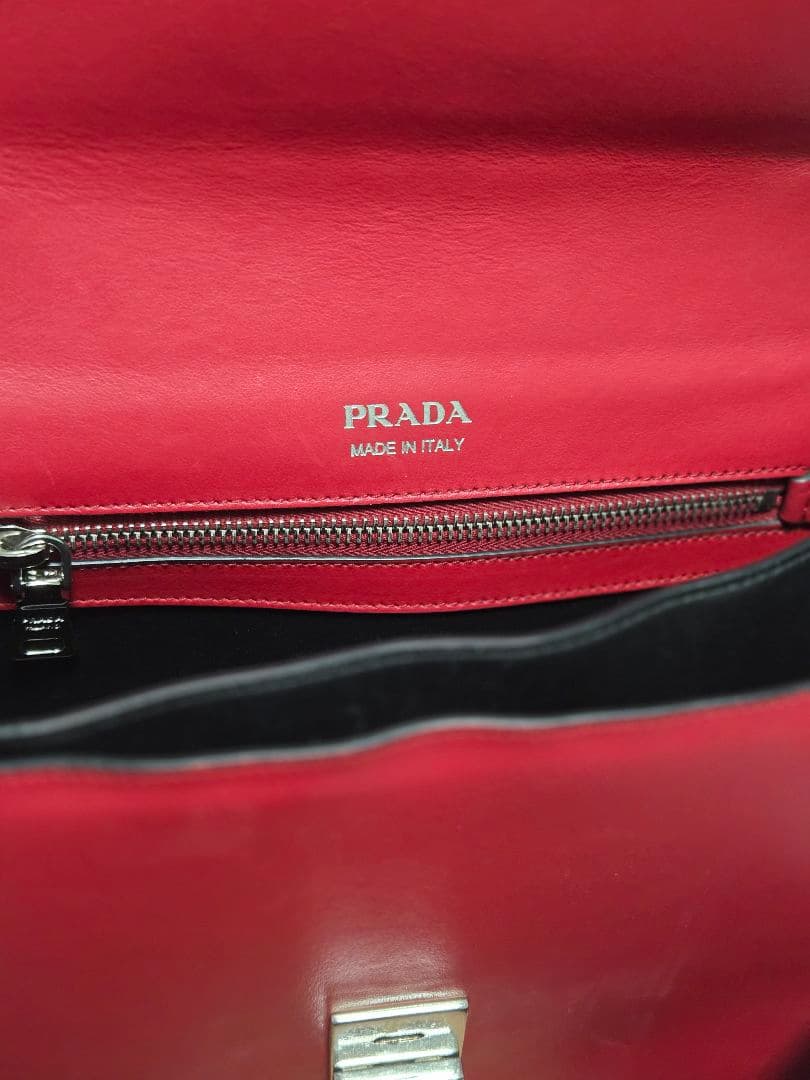 PRADA★エレクトラスタッズレザーショルダーバッグ赤