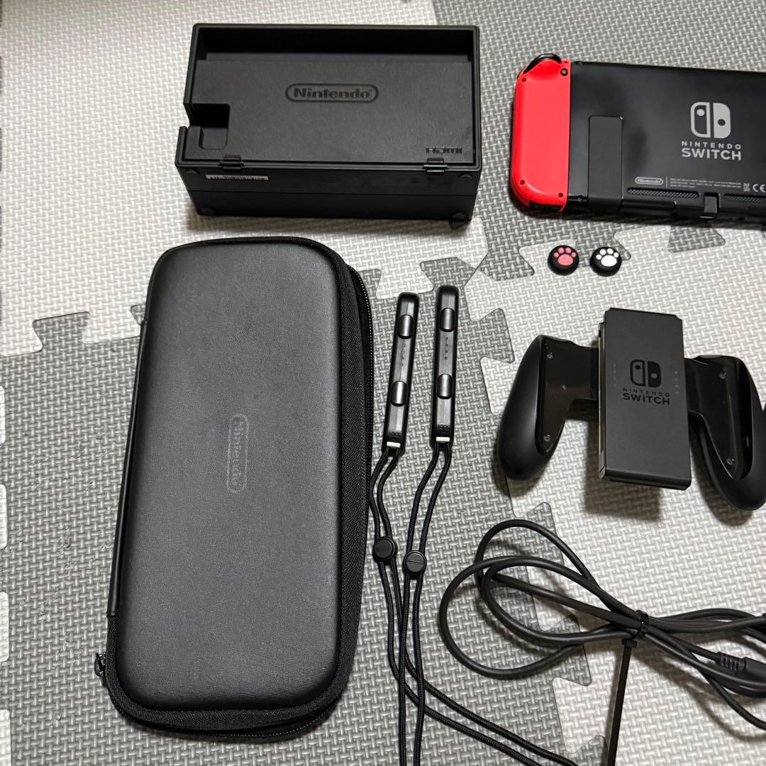 Nintendo Switch 本体セット　ネオンブルー・レッド　スイッチ