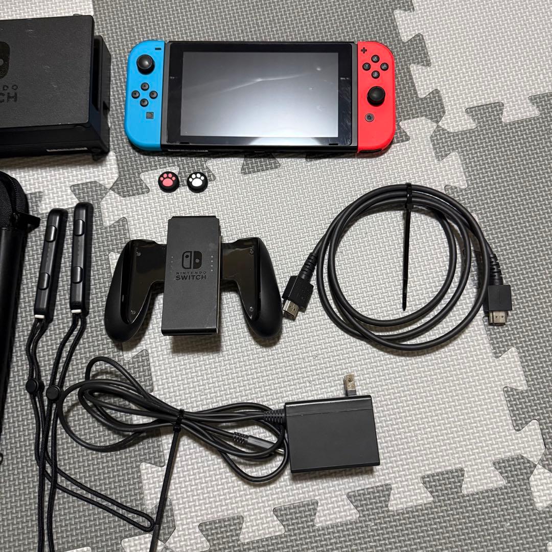 Nintendo Switch 本体セット　ネオンブルー・レッド　スイッチ