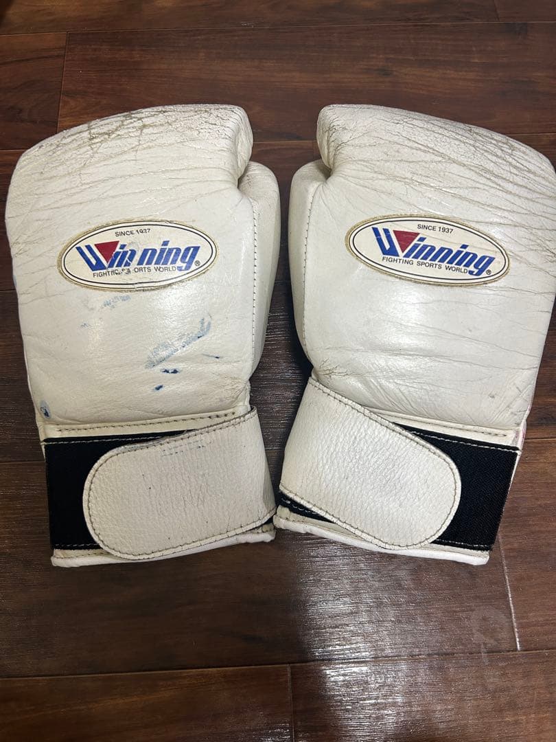 ウィニング　グローブ　8オンス　白 Winning ボクシンググローブ ホワイト8オンス Winning ボクシング