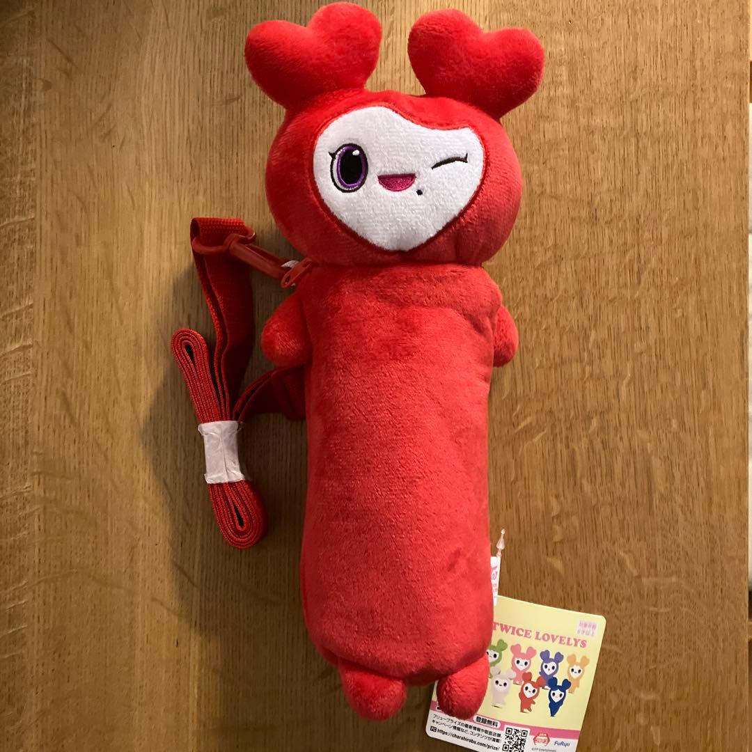 TWICE LOVELYS のびふにゃポーチ - メルカリ