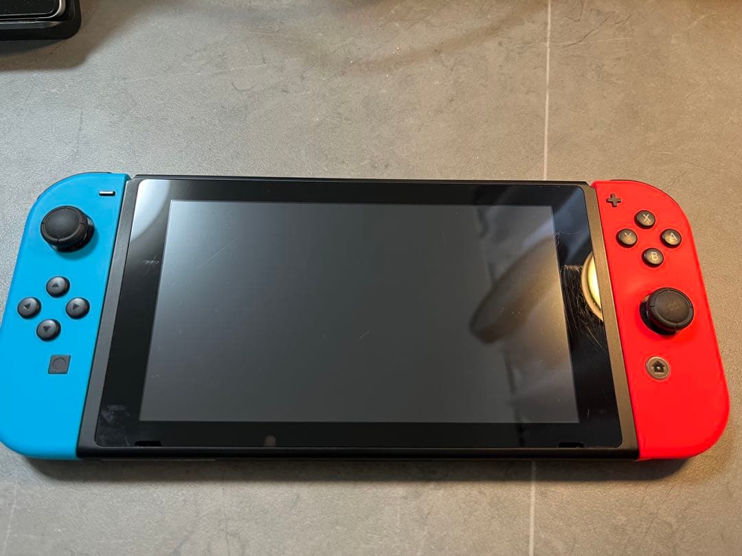 Nintendo Switch 本体　、プロコン、ケースのおまけ付き